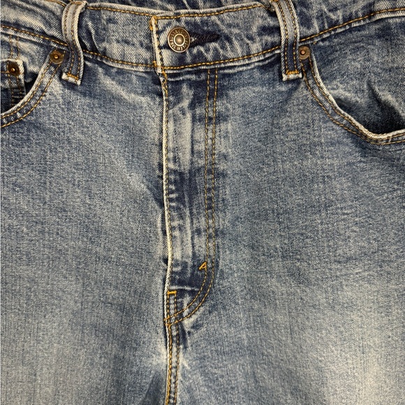 Levi's® Workwear 505 Regular Fit Men's Jeans Size 38x30. - Picture 2 of 10